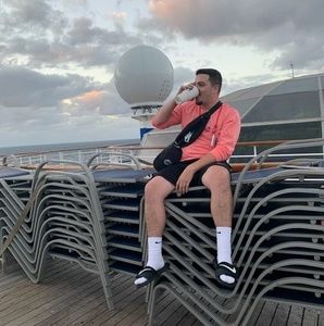 Meet your Posher, Zackary